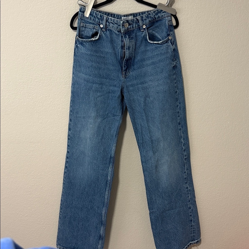 Zara Straight Blue Jeans